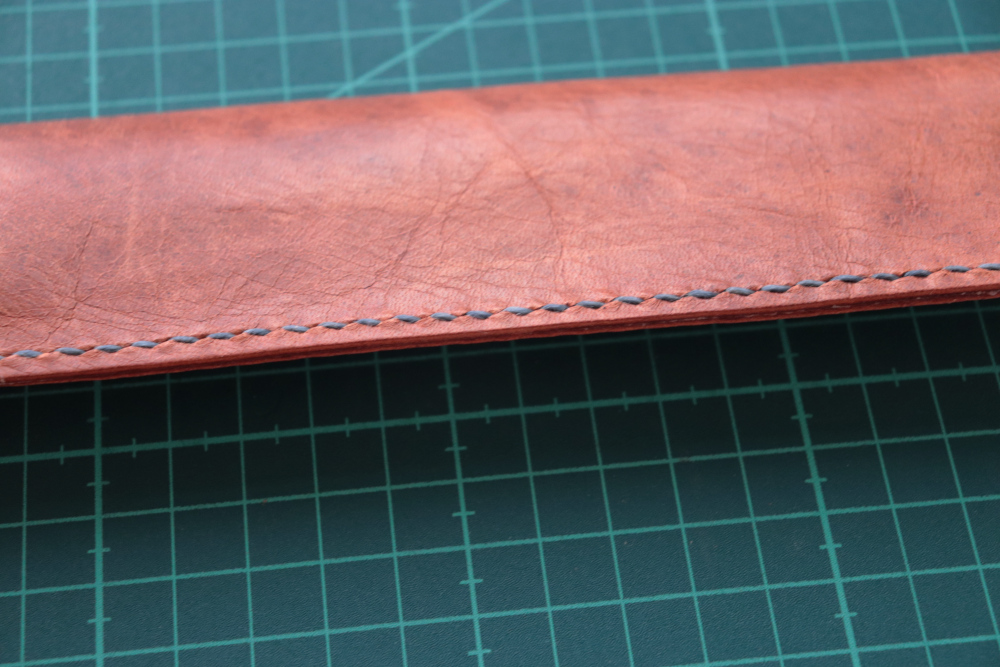 1枚革で作る紳士用扇子入れ