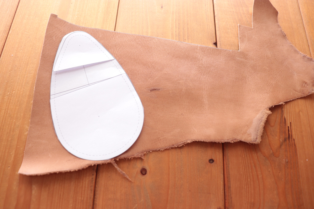 卵型のコインケース