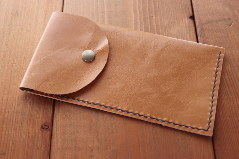 1枚革から作るマルカクペンケース